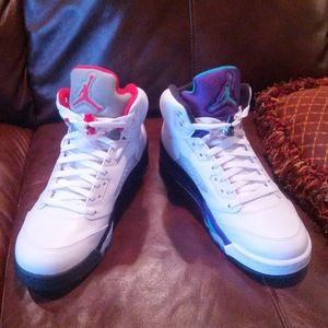 Meet your Posher, Don